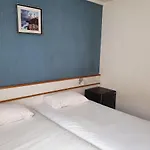Hotel Centre 2*