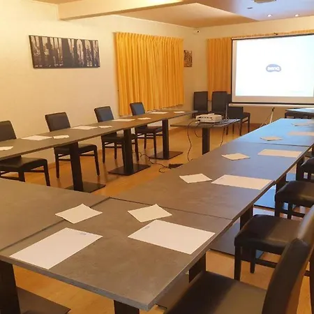 Ξενοδοχείο Centre 2*