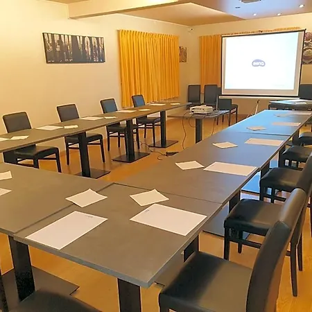 Centre Ξενοδοχείο 2*