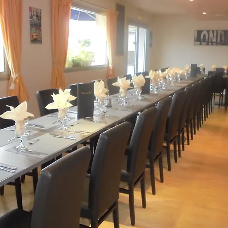 Centre فندق Château-Thierry