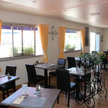 فندق Centre Château-Thierry