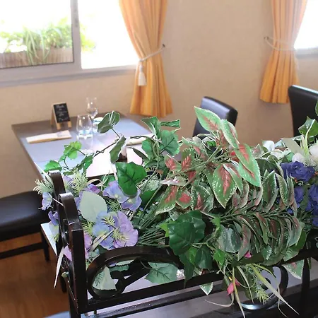 فندق Centre Château-Thierry