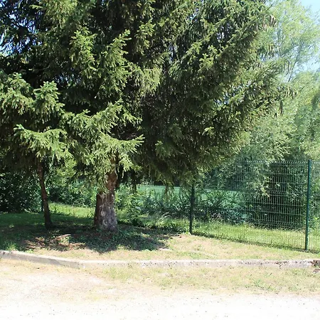 Centre